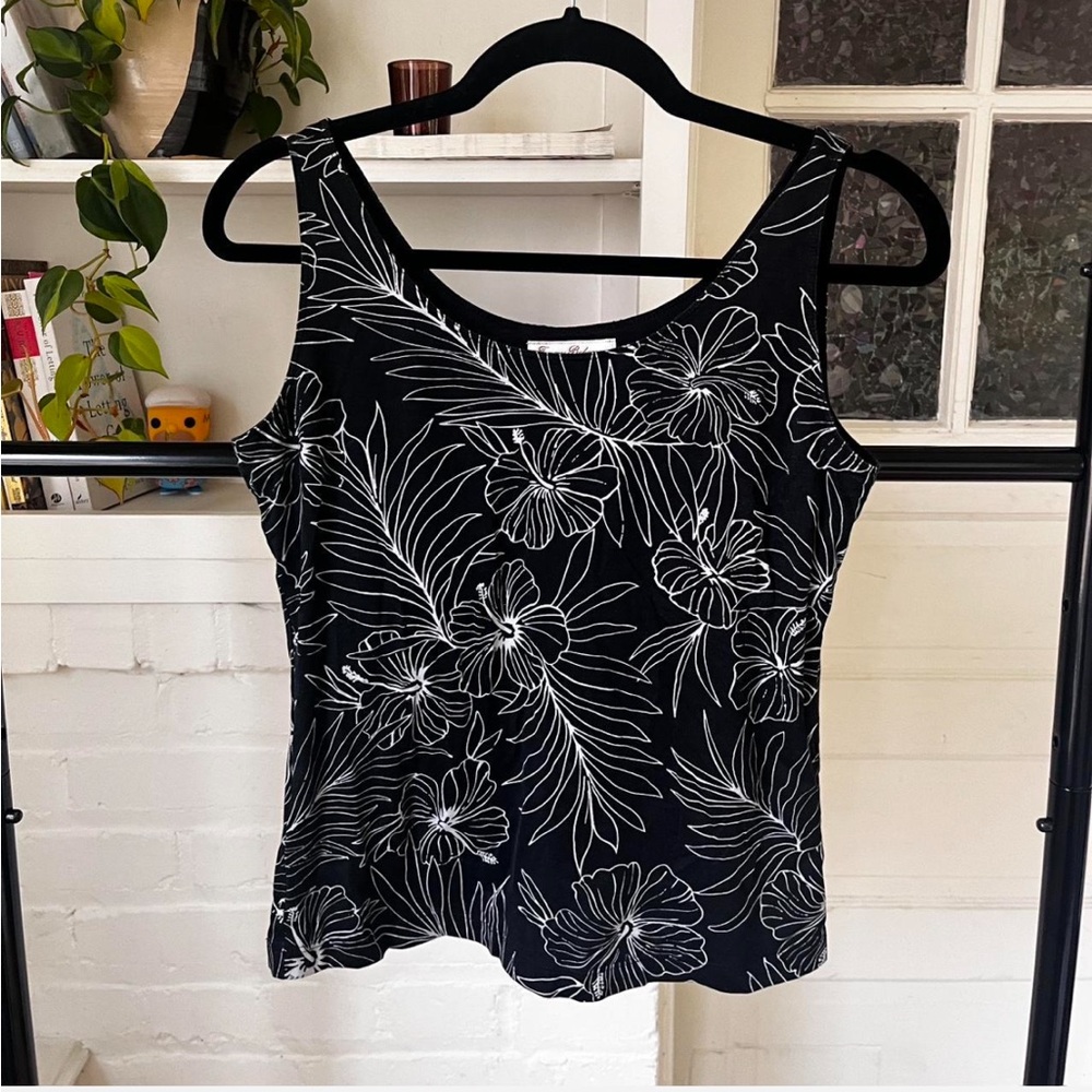 Floral Black and White Women's Tank Top